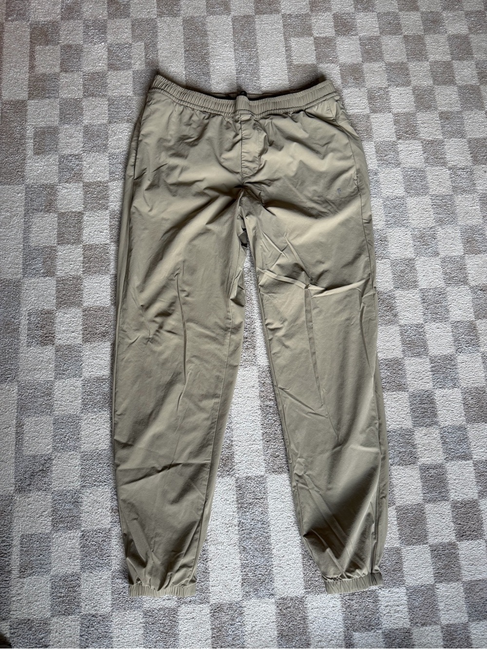 Everlane Men's Khaki Elastic Waist Joggers